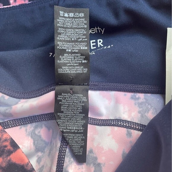 NWT Sweaty Betty Power Pocket Workout Legging Pink Purple Tie Dye Size Small NEW - Picture 14 of 15